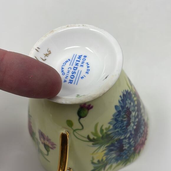 Vintage Windsor England Bone China Teacup and Saucer - Picture 8 of 12